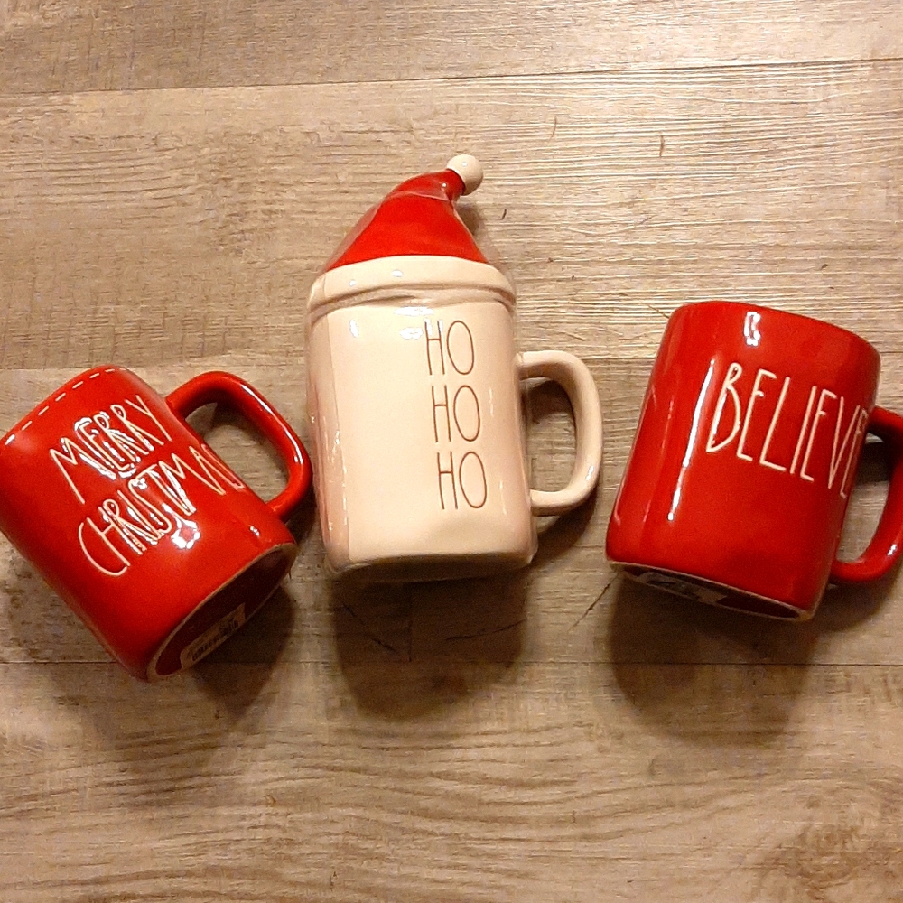 Rae Dunn mugs